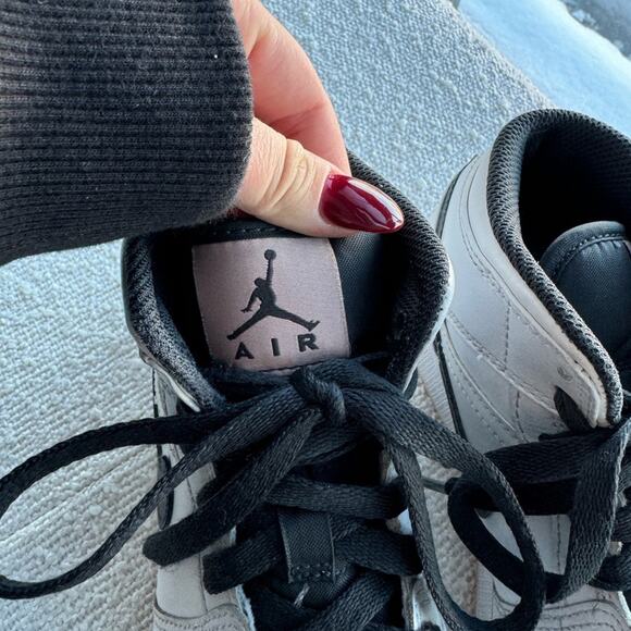 Nike Air Jordan 1 Mid GS Artic Orange Pink Size 5.5Y - Picture 6 of 11